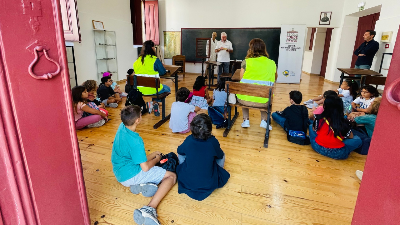 Escola Conde de Ferreira voltou a encher-se de crianças