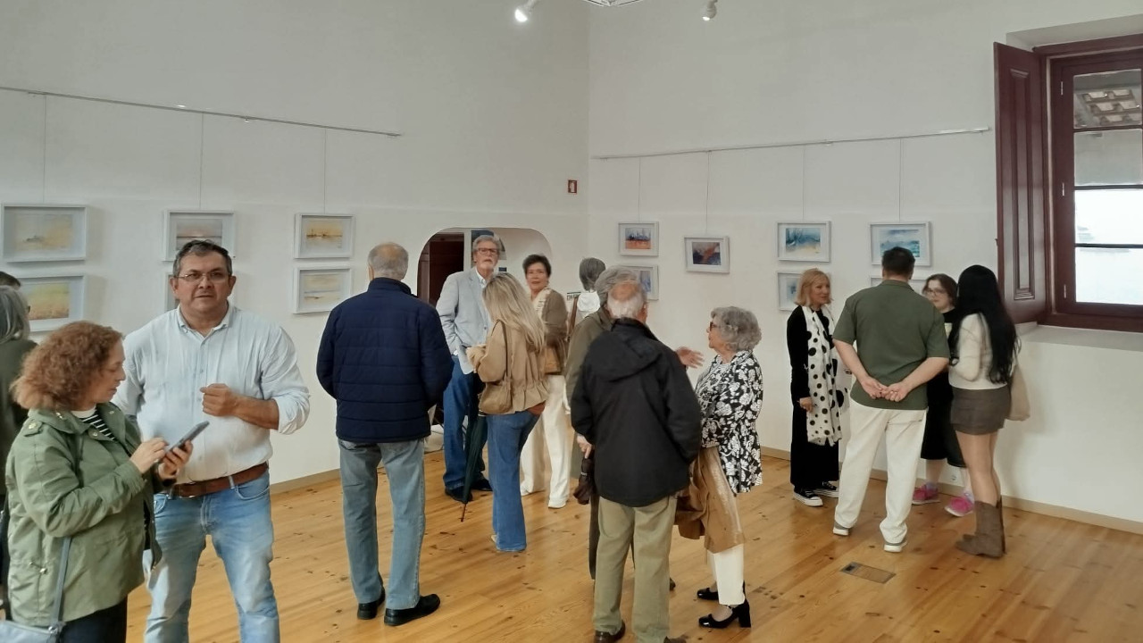 Exposição "Gotas de Cor " na Escola Conde Ferreira