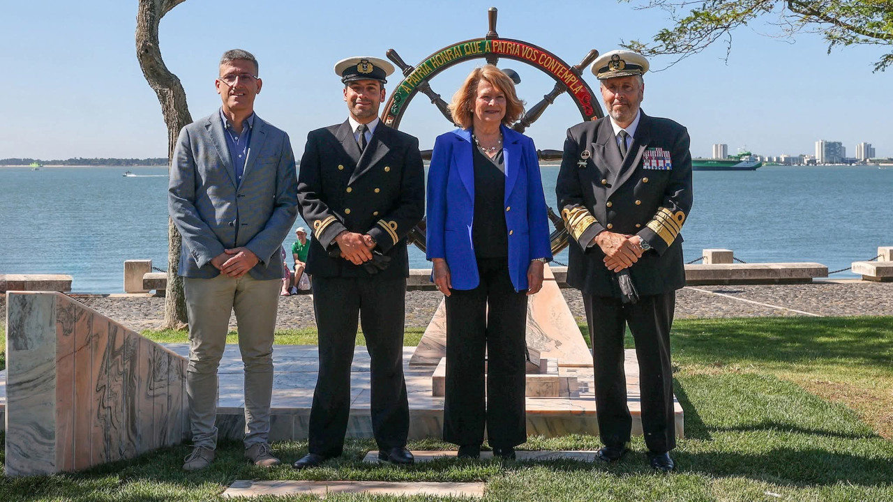 Monumento homenageia a ligação entre Setúbal e a Marinha Portuguesa