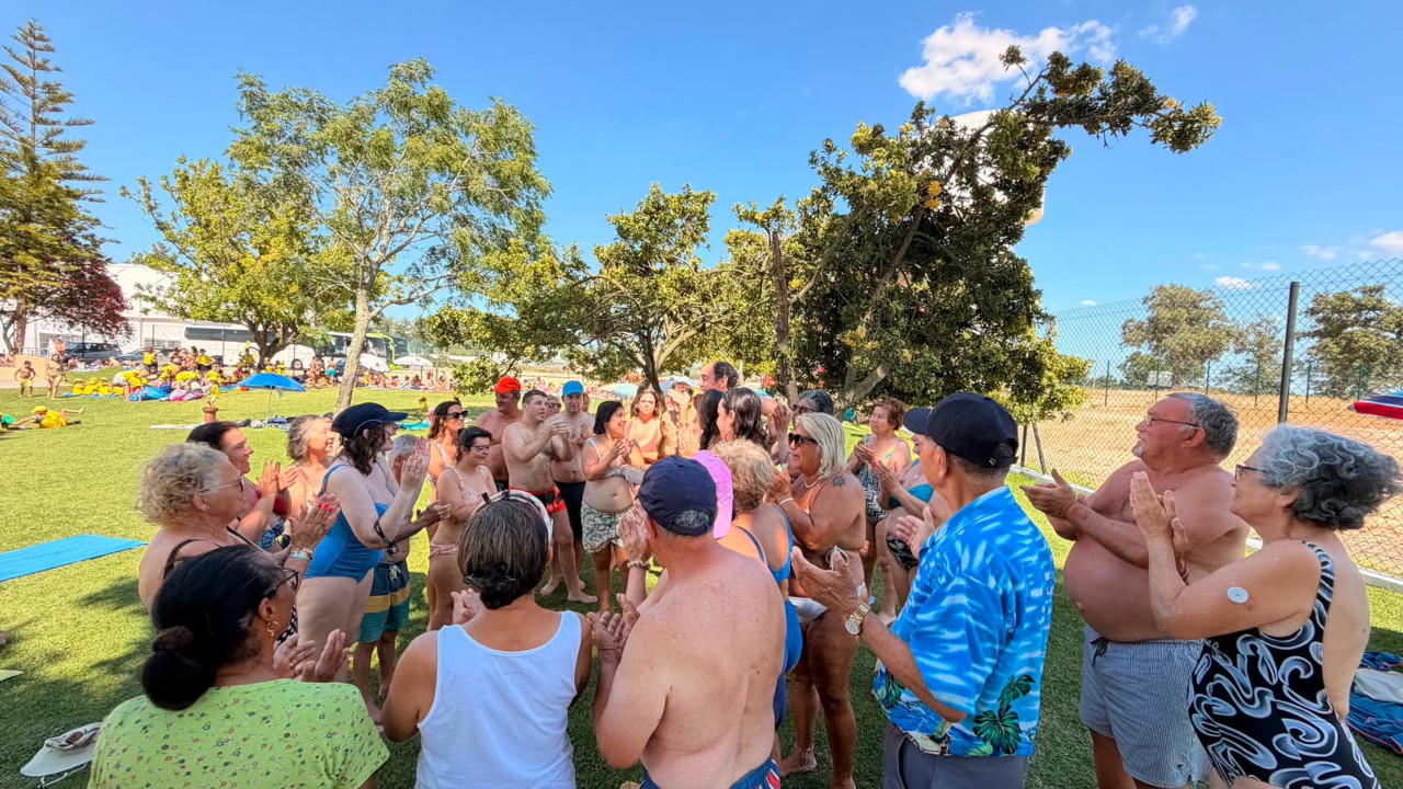 Passeio do Centro Comunitário às Piscinas Municipais de Vendas Novas